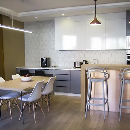 Апартаменты Lovesopot Luxury Terrace *